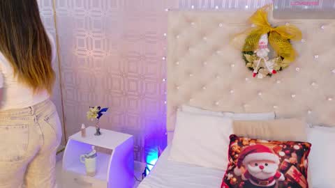 Sara Desire online show from November 27, 2025, 12:18 pm