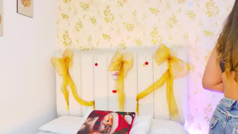 Sara Desire online show from January 6, 2026, 12:20 pm