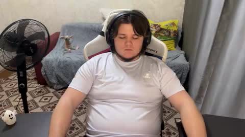 desiredude9 online show from October 14, 2025, 6:42 pm