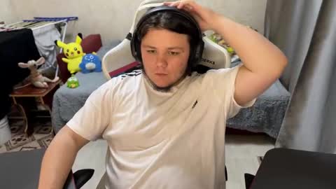 desiredude9 online show from October 26, 2025, 6:25 pm