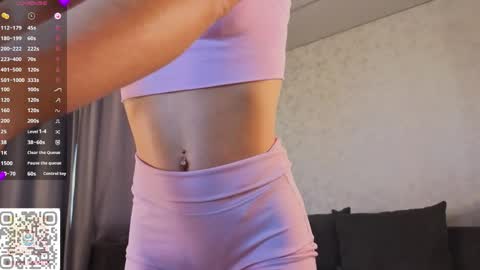 Snapshot of desireeclipse chatting on April 16, 2026, 5:08 am Willow online show from April 16, 2026, 5:08 am