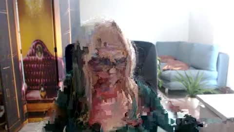 Snapshot of desiresofia chatting on October 15, 2025, 2:06 pm S O F I A online show from October 15, 2025, 2:06 pm