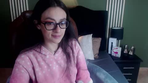 Desiring Angel online show from December 14, 2024, 12:33 pm