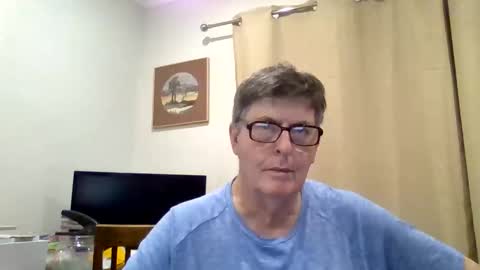 Desmon1958 online show from April 4, 2026, 10:13 am