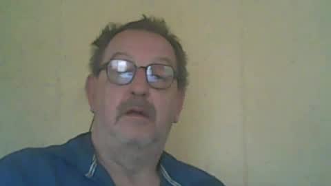 Snapshot of destelp chatting on July 5, 2026, 10:44 am destelp online show from July 5, 2026, 10:44 am