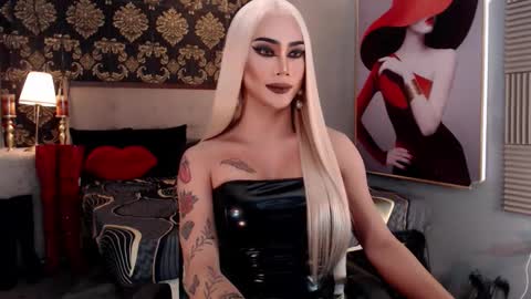 Snapshot of destroyermistressxxx chatting on February 8, 2026, 1:42 am destroyermistressxxx online show from February 8, 2026, 1:42 am