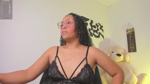 desty_y online show from January 16, 2026, 4:27 am