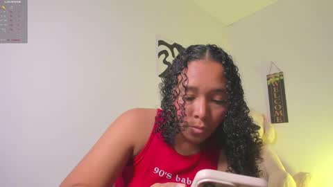 desty_y online show from February 11, 2026, 6:18 am