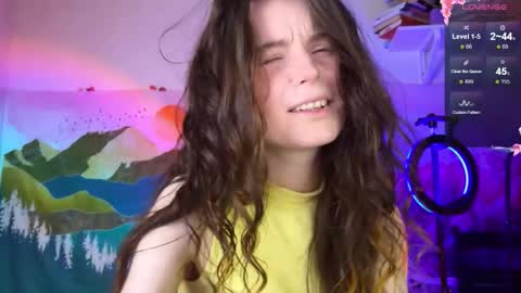 Snapshot of deva_green chatting on September 15, 2025, 5:35 pm Deva online show from September 15, 2025, 5:35 pm