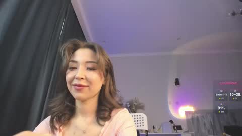 Snapshot of devaivy chatting on September 18, 2025, 9:33 am Deva online show from September 18, 2025, 9:33 am