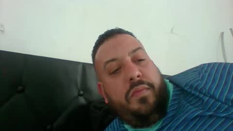 Snapshot of devil_angel66 chatting on May 2, 2026, 3:39 pm devil_angel66 online show from May 2, 2026, 3:39 pm