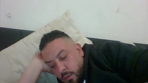 Snapshot of devil_angel66 chatting on May 17, 2026, 8:16 pm devil_angel66 online show from May 17, 2026, 8:16 pm