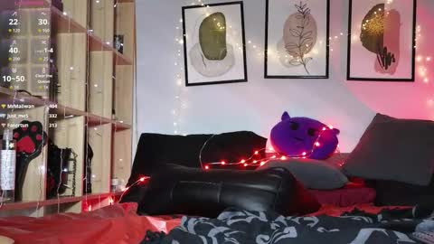 devil_s_bride online show from October 12, 2025, 6:29 pm