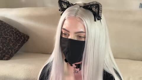 Snapshot of deviliaaa chatting on March 25, 2026, 12:33 pm Devil online show from March 25, 2026, 12:33 pm