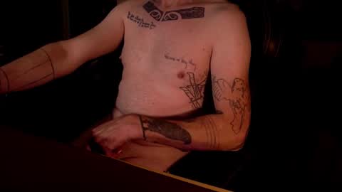 devillovesanything777 online show from November 18, 2025, 7:29 pm