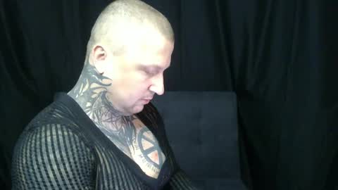 Snapshot of devilwithtats chatting on May 31, 2026, 7:15 am Lucian online show from May 31, 2026, 7:15 am