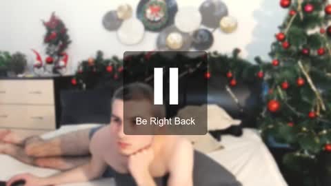 devin_ho online show from December 9, 2024, 10:54 am