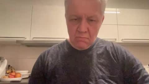 Devon online show from November 23, 2025, 11:48 pm