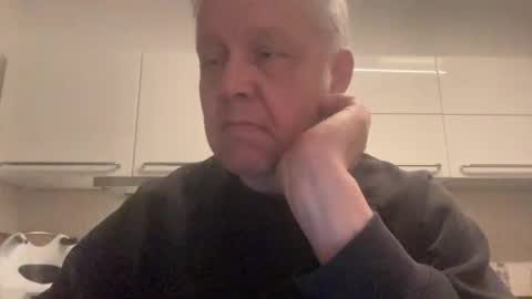 Snapshot of devon_nite chatting on May 19, 2026, 11:44 pm Devon online show from May 19, 2026, 11:44 pm