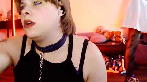 Snapshot of devykitten2018 chatting on March 26, 2026, 12:17 am devykitten online show from March 26, 2026, 12:17 am