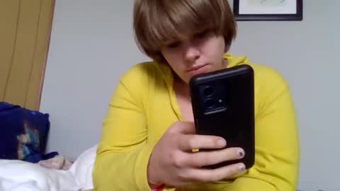 Snapshot of devykitten2018 chatting on March 29, 2026, 5:02 pm devykitten online show from March 29, 2026, 5:02 pm