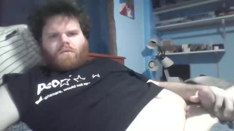 Snapshot of dew214 chatting on January 7, 2026, 8:17 am dew214 online show from January 7, 2026, 8:17 am