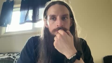 deweydreams online show from April 17, 2026, 7:28 pm