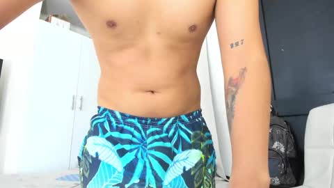 thumb up me please its important online show from March 6, 2026, 9:28 am