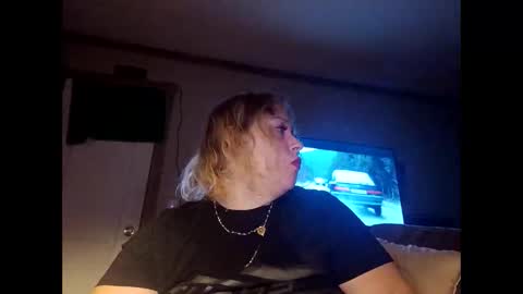 dezire_desire online show from April 27, 2026, 4:21 am