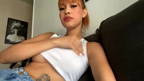 Dhalia online show from October 13, 2025, 8:36 am