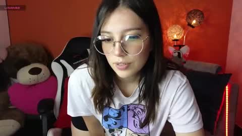 Snapshot of dhanae_tay01 chatting on December 14, 2024, 4:45 am Dhana online show from December 14, 2024, 4:45 am