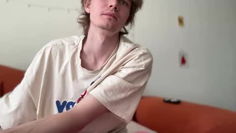 Di Alex online show from October 2, 2025, 10:00 am