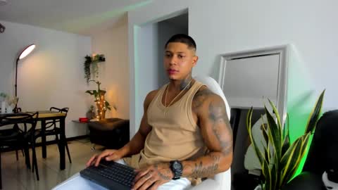 Diego online show from March 4, 2025, 11:22 pm