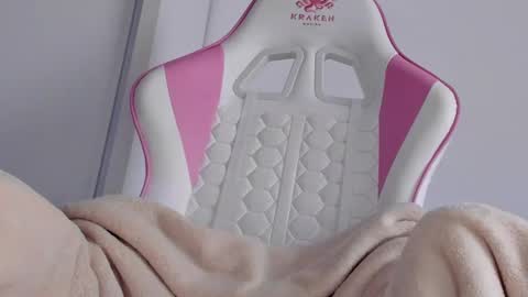 Thea online show from January 21, 2025, 7:04 am