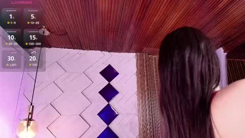 Camila and Megan online show from November 4, 2025, 7:13 pm