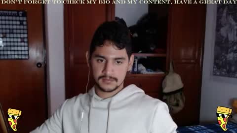 Snapshot of diamond_bruno chatting on December 4, 2024, 10:19 pm Bruno Diamond online show from December 4, 2024, 10:19 pm