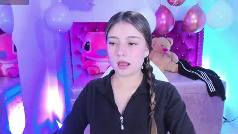 diamond_juliana_ online show from March 20, 2026, 3:22 am