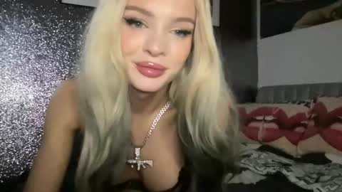 Diamond online show from January 18, 2026, 11:52 pm