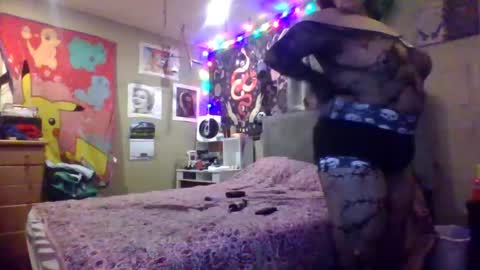 diamondrose1992 online show from March 16, 2026, 3:56 am