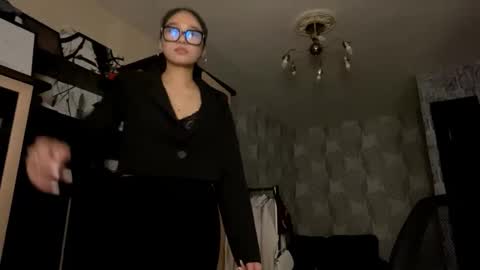 Snapshot of diamondtraverse chatting on February 12, 2026, 2:12 pm Julia online show from February 12, 2026, 2:12 pm