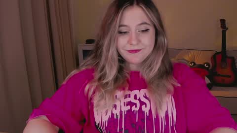 Diana online show from December 3, 2024, 1:43 pm