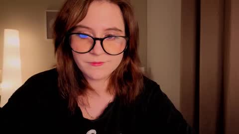 Diana online show from December 4, 2025, 3:49 am