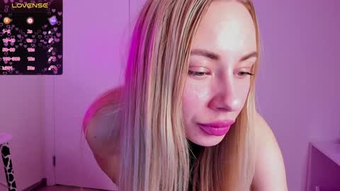 Snapshot of diana_garrett chatting on December 28, 2024, 9:31 am Diana  online show from December 28, 2024, 9:31 am