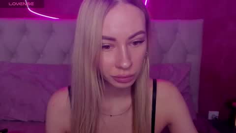 Snapshot of diana_garrett chatting on February 11, 2025, 8:48 am Diana  online show from February 11, 2025, 8:48 am