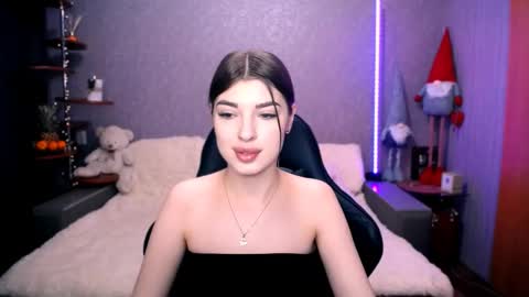 Snapshot of dianaa_lee chatting on December 17, 2025, 9:32 pm DIANA online show from December 17, 2025, 9:32 pm