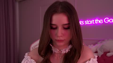 Diana online show from February 4, 2025, 4:05 am