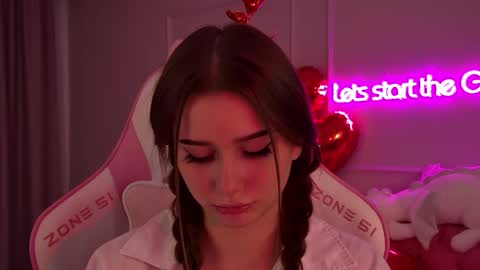 Diana online show from February 11, 2025, 9:35 pm