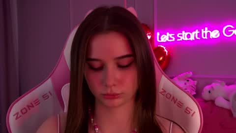 Diana online show from February 14, 2025, 4:04 am