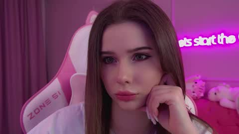 Diana online show from March 11, 2025, 6:19 pm