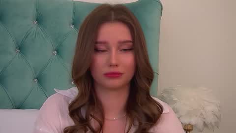 Diana online show from September 12, 2025, 6:52 pm